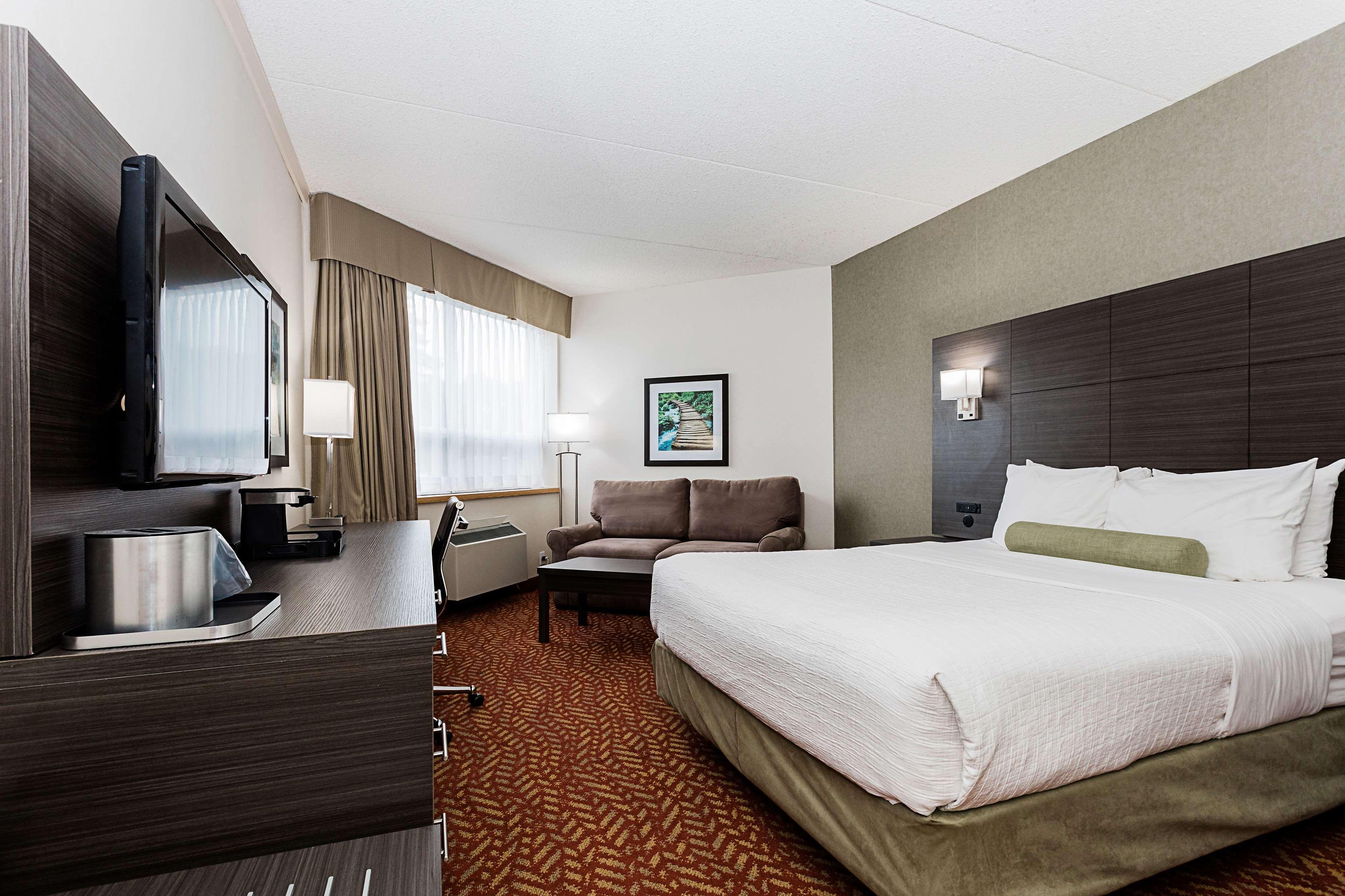 Best Western Inn On The Bay Оуен Саунд Екстериор снимка