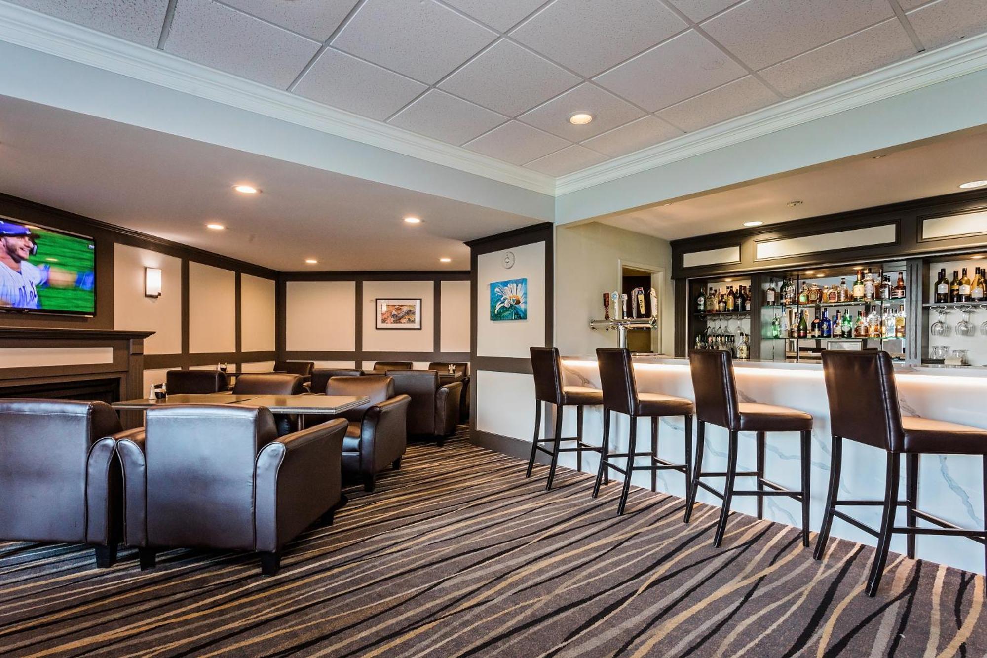 Best Western Inn On The Bay Оуен Саунд Екстериор снимка