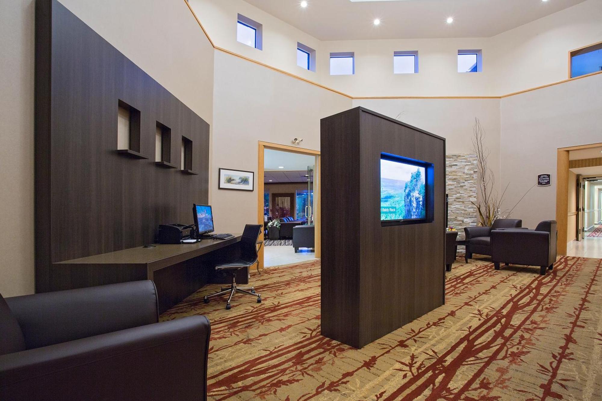 Best Western Inn On The Bay Оуен Саунд Екстериор снимка